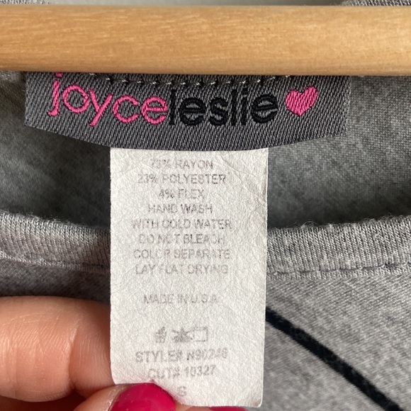 Joyce Leslie asymmetrical gray and black shirt small - Picture 4 of 8